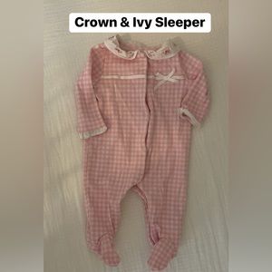Crown & Ivy Sleeper